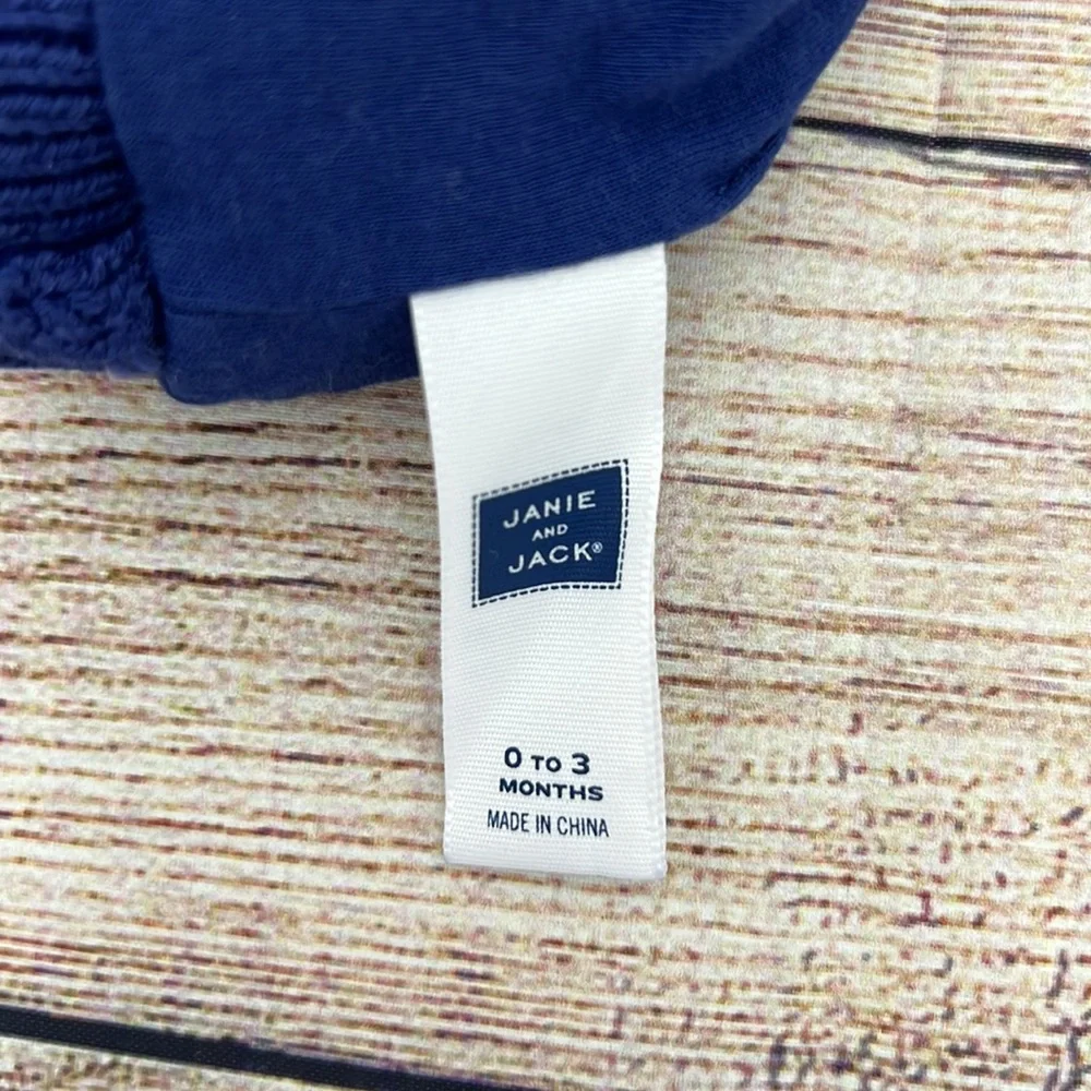 Janie and Jack Blue Knit Hat with White Bow Detail Sz 0-3 Months - Picture 3 of 5